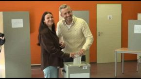 Germania, il candidato AfD favorito in Sassonia Anhalt vota al seggio