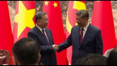 Il nuovo leader del Vietnam To Lam in Cina da Xi Jinping