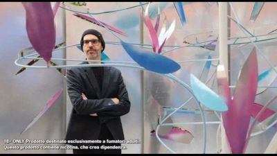 "Flower up" di Emiliano Ponzi accende la Milano Design Week