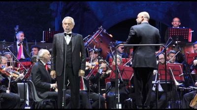 G7 Cultura, il concerto di Pompei con 'O Sole mio di Bocelli