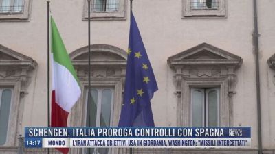 Breaking News delle 14.00 | Schengen, Italia proroga controlli con la Spagna