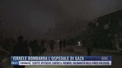 Breaking News delle 9.00 | Israele bombarda l'ospedale di Gaza