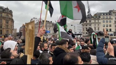 Siria, festa nelle piazze del mondo per la caduta del regime di Assad