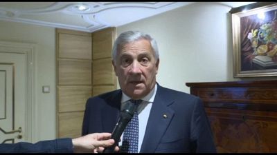 Tajani: invitiamo gli italiani a lasciare quanto prima il Libano
