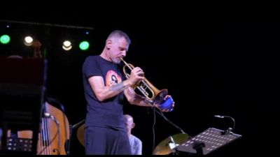 Fabrizio Bosso omaggia Stevie Wonder tra le rovine di Velia