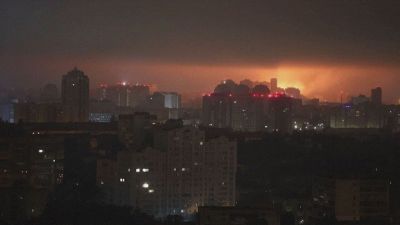 Guerre senza fine, pioggia di droni e missili sull'Ucraina
