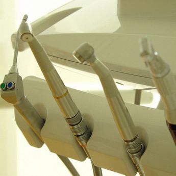 Studio Dentistico Lanni Dr. Marcello RIUNITO