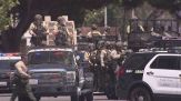 È guerriglia urbana a Los Angeles contro i blitz anti-clandestini