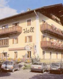 Hotel Hell-Macelleria Metzgerei