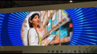 WMC, l'iconografia del (nostro) futuro e il Realismo capitalista