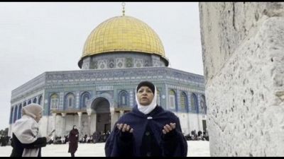 Primo venerdì di Ramadan, i fedeli sulla Spianata delle Moschee