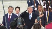 Trump accoglie Xi, ma aereo in volo interrompe l'inno americano
