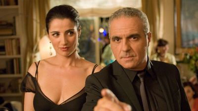 Sms: Luisa Ranieri pazza di un uomo, ma non è Luca Zingaretti