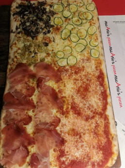 Pizzeria Ascanio's pizza a taglio