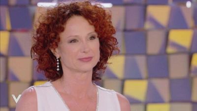 Beatrice Luzzi: l'intervista integrale