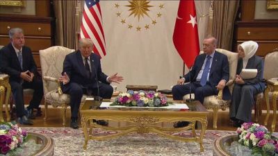 Provocazioni e veleni senza fine, Trump all'attacco di Italia e Nato