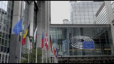 Ai e concorrenza, la pressione dell'Europa su Meta e Apple