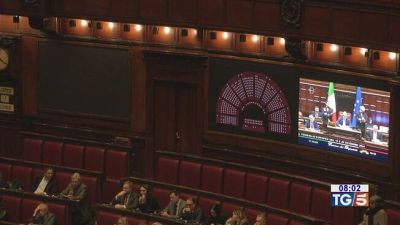 Manovra, questa sera il voto alla Camera
