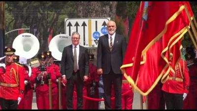 Starmer in Albania, focus su migranti e intesa sulla Difesa