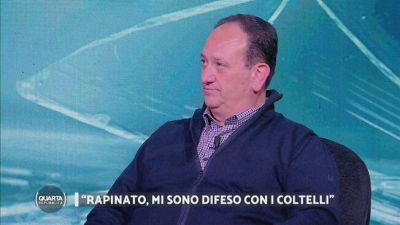"Rapinato, mi sono difeso con i coltelli"