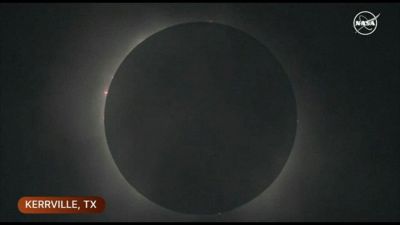 L'eclissi totale di sole sul Texas vista dallo spazio