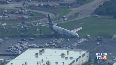 Paura aeroporto Miami, 5 morti e feriti gravi