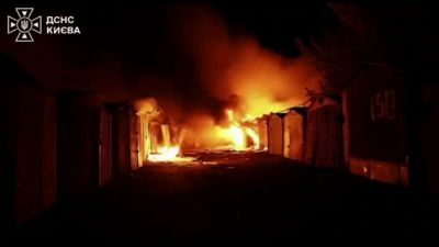 Ucraina, due incendi nella capitale Kiev dopo attacco russo
