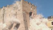A Roma crolla parte della Torre dei Conti, un operaio sotto le macerie