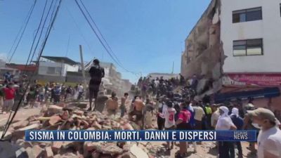 Breaking News delle 21.30 | Sisma in Colombia: morti, danni e dispersi