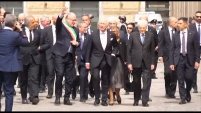 Re Carlo all'ex Mattatoio di Testaccio con il presidente Mattarella