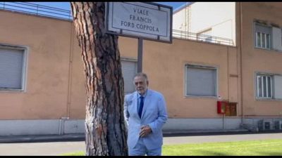 A Roma l'omaggio a Coppola, consegnata la chiave di Cinecittà