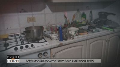 Ladri di case: l'occupante non paga e distrugge tutto