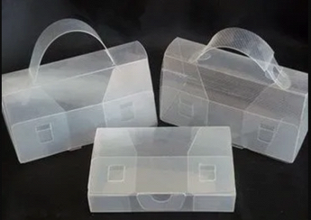 contenitori in plastica trasparenti