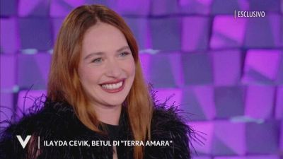 Ilayda Cevik e il rapporto con i colleghi di "Terra Amara"