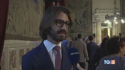 Del Vecchio fuori da EssilorLuxottica
