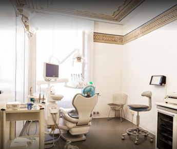 Simoni Dott.ssa Franca studio dentistico