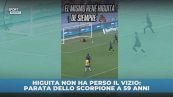 Higuita e lo scorpione a 59 anni
