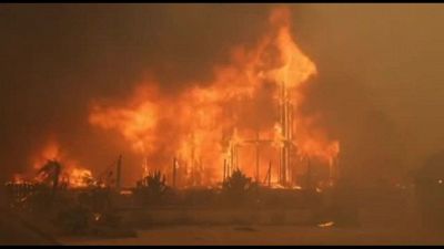 Devastante incendio in California, distrutte ville milionarie a Malibu