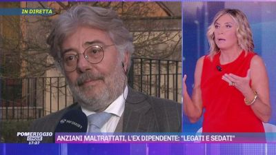 Anziani maltrattati, l'ex dipendente: "Legati e sedati"