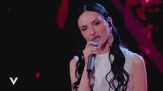 Arisa canta "Foto mosse"