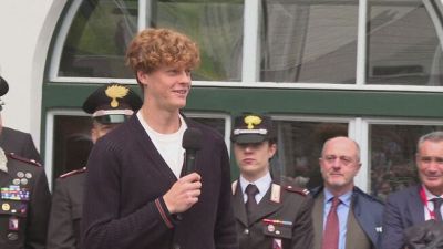 Tiro al bersaglio su Sinner, ma è "troppo italiano" o "troppo tedesco"?