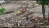 Indonesia, frana a Giava: almeno 8 morti e 80 dispersi