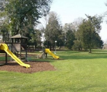 Progettazione aree verdi e parchi giochi