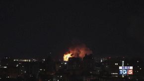 Notte di bombe volenterosi con Kiev