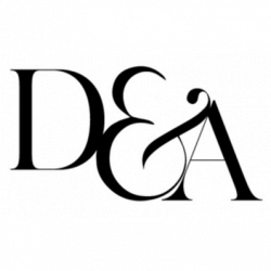 D E A logo