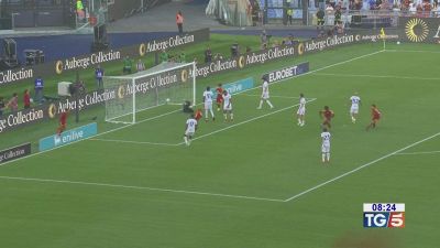 Pari tra Roma e Inter In vetta anche la Lazio