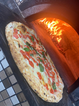 pizza al forno a legna