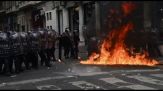 Argentina, manifestazione a Buenos Aires: scontri con la polizia