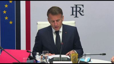Macron: Molto positiva la tregua in Iran, includere anche Libano
