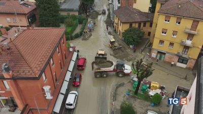 Un morto, danni, disagi "Una slavina d'acqua"
